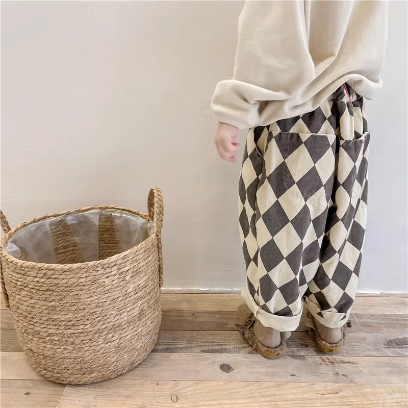 RetroBloom – Comfortabel & Speels – Kinderbroek met Argylepatroon