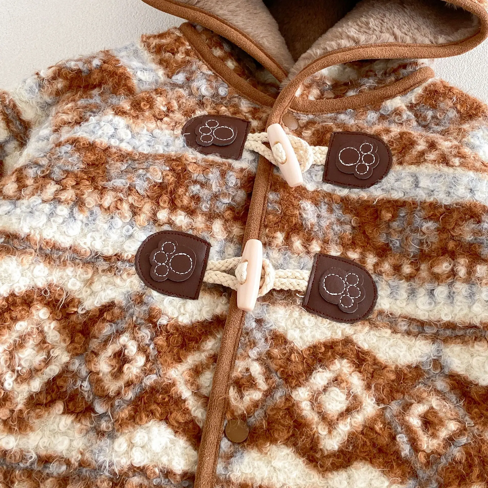 LittleWarm – Knus & Stijlvol – Winterjas met Fair Isle-Patroon