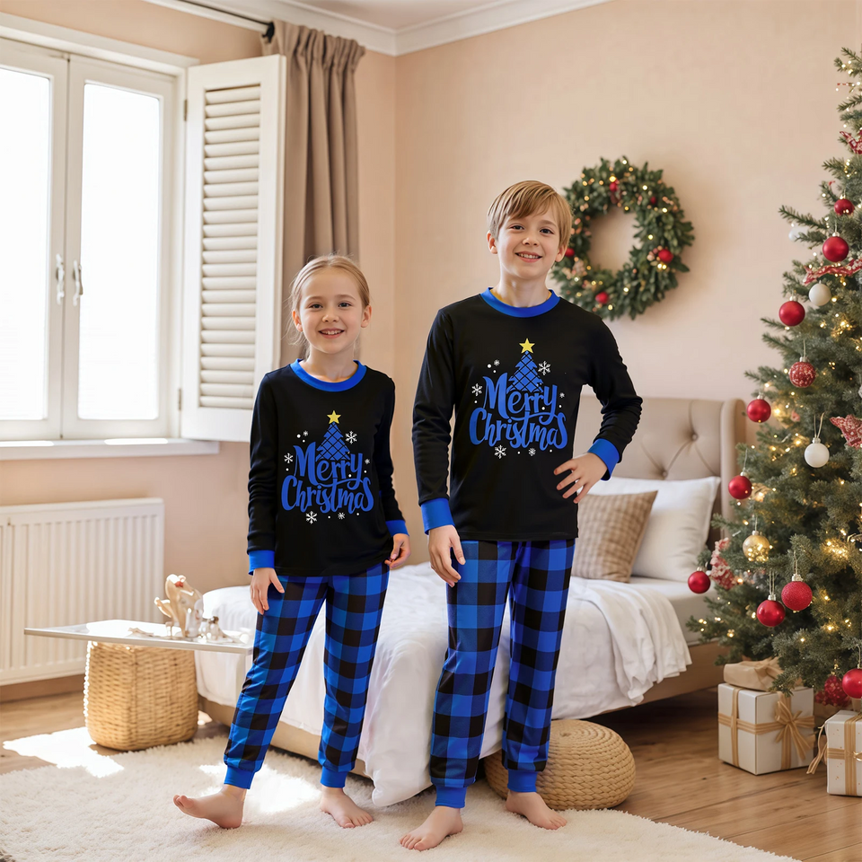 CozyChristmas – Feestelijk & Comfortabel – Familie Kerstpyjama met Blauwe Ruitjesbroek
