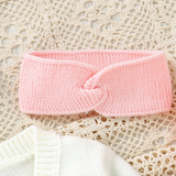 FloraKnit – Zacht & Schattig – Baby Outfit met Vestje, Tuinbroek en Haarband