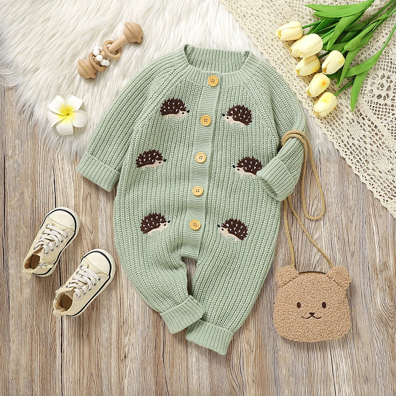 CozyHedge – Zacht & Warm – Gebreid Baby Jumpsuit met Egelprint