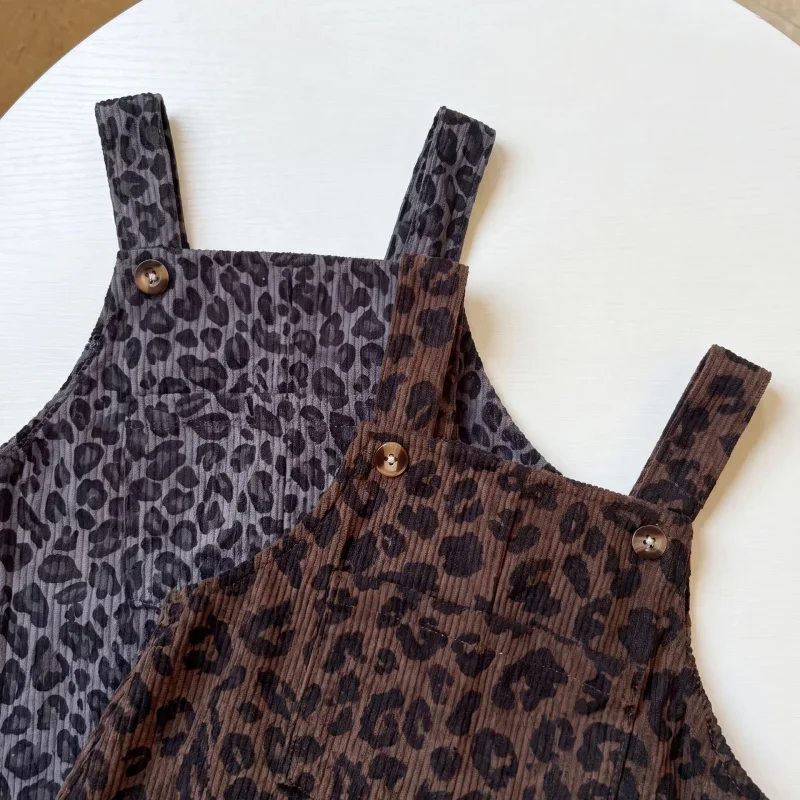 LeopardChic – Trendy & Comfortabel – Meisjes Tuinbroek met Luipaardprint