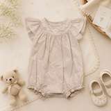 Vintage Rompers – Tijdloos & Zacht – Baby Jumpsuit