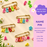 Personalized Charm Pin – Persoonlijk & Stijlvol – Naam Broche