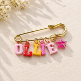 Personalized Charm Pin – Persoonlijk & Stijlvol – Naam Broche