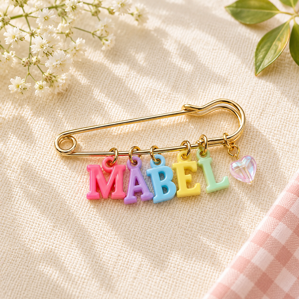 Personalized Charm Pin – Persoonlijk & Stijlvol – Naam Broche