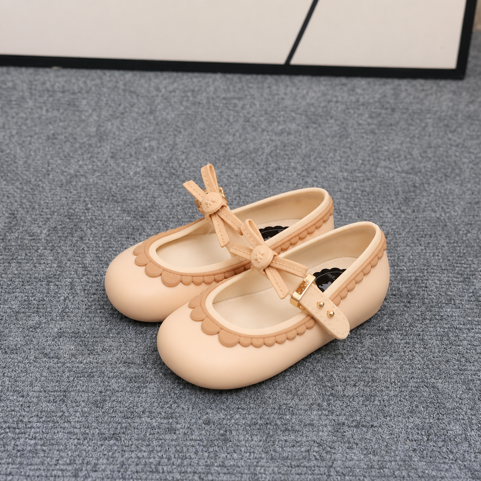 MiniChic – Elegantie & Stijl – Kinder Slofjes met Strik