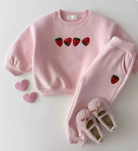 Mini Fashion™ - Aardbei Sweater