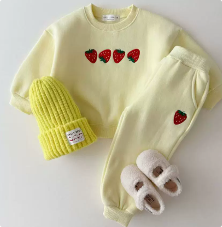 Mini Fashion™ - Aardbei Sweater