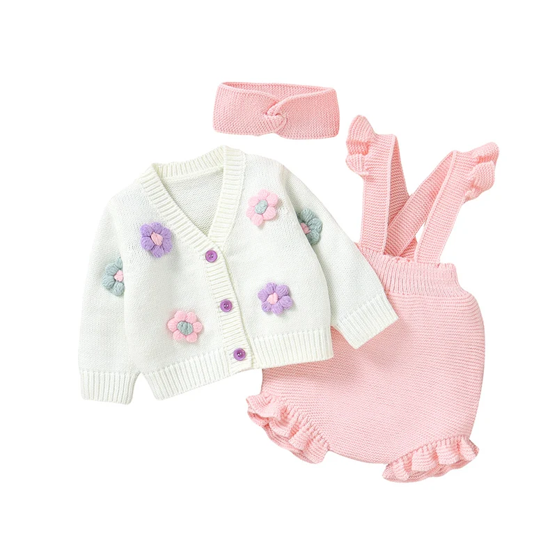 FloraKnit – Zacht & Schattig – Baby Outfit met Vestje, Tuinbroek en Haarband