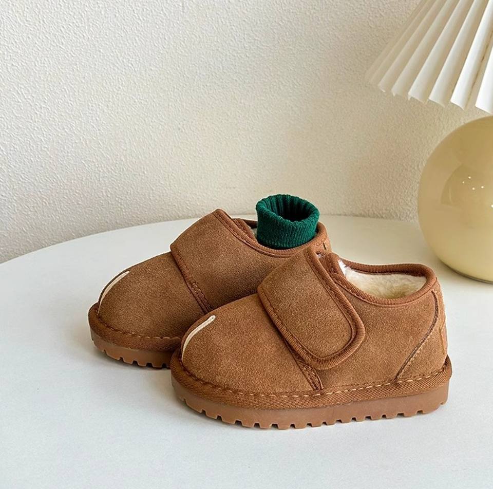 CozyStep – Warm & Zelfstandig – Djamena Klittenbandschoenen