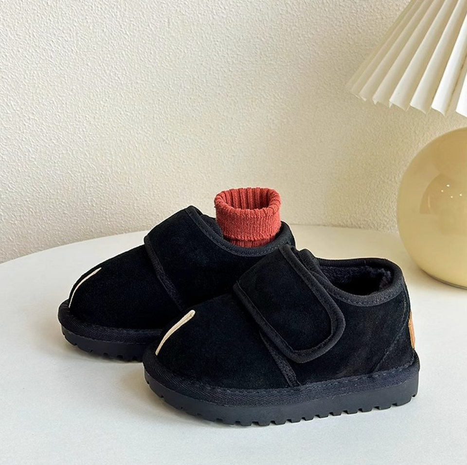 CozyStep – Warm & Zelfstandig – Djamena Klittenbandschoenen