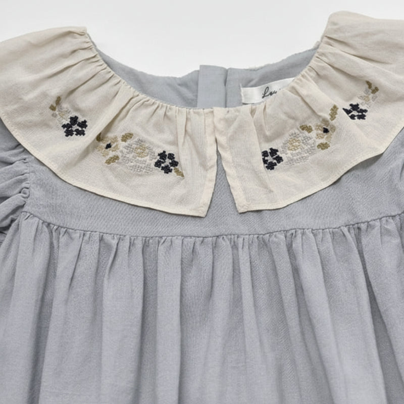 Princess Dress – Stijlvol & comfortabel – Jurk met Geborduurde Kraag