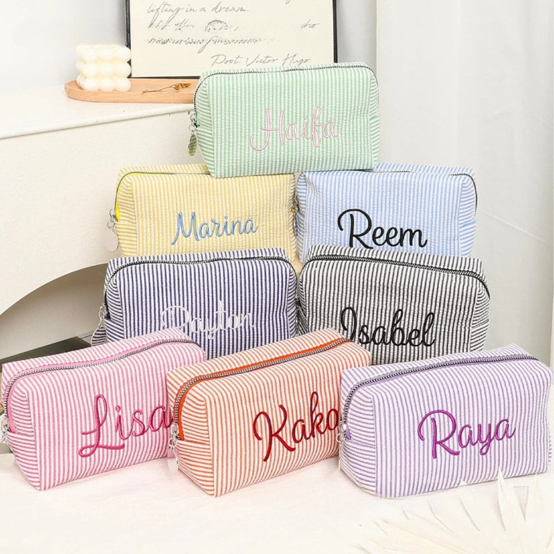 Striped Name Pouch – Gepersonaliseerd & Stijlvol – Make-up Tas