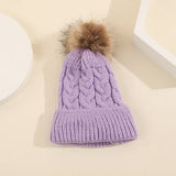 Mini Fashion™ - Eigen lettertype - Muts met pompon