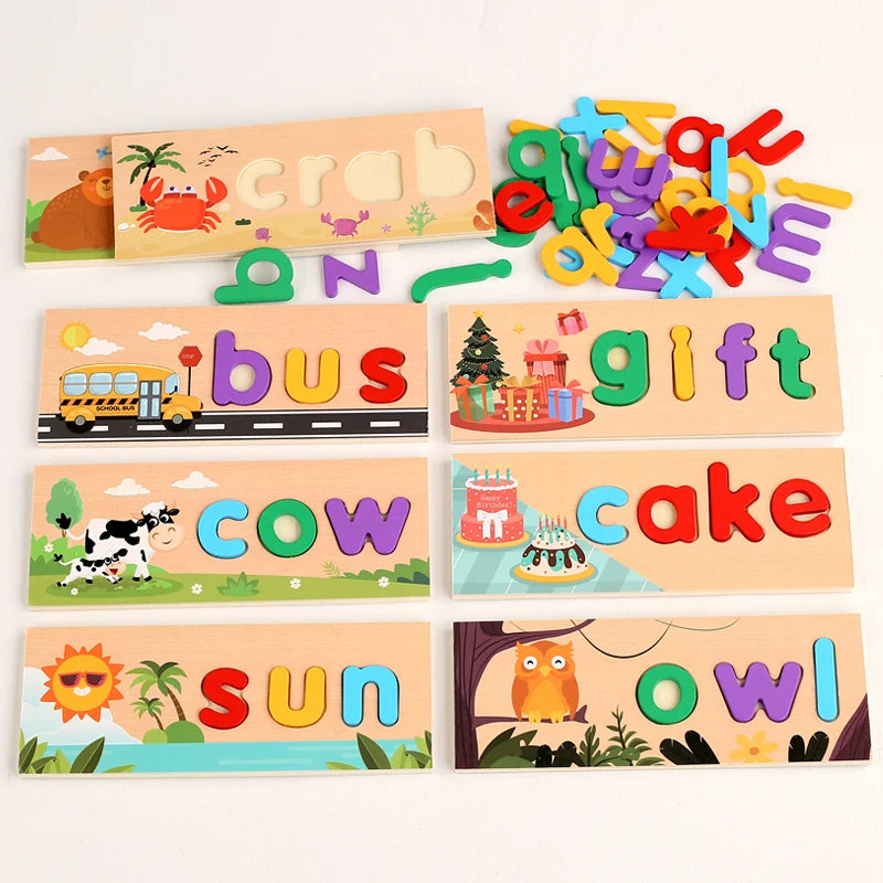 AlphaPuzzle – Engelse woordjes leren – Houten Spelling Puzzel
